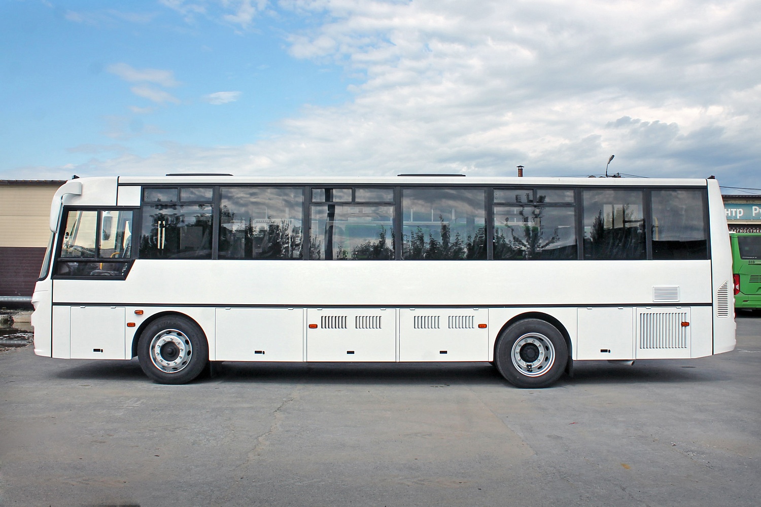 Автобус КАВЗ-4238-C2